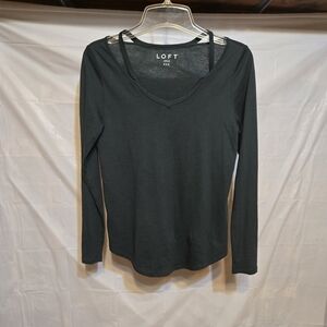 LOFT Deep Green Long Sleeve V-Neck Tee